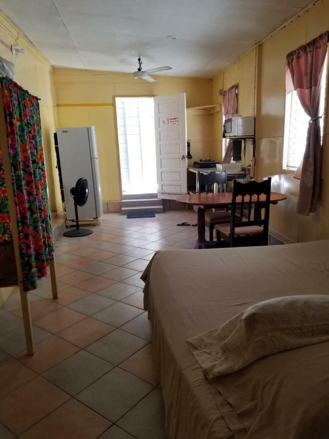 Chapito'S Apartment 3 Caye Caulker Esterno foto